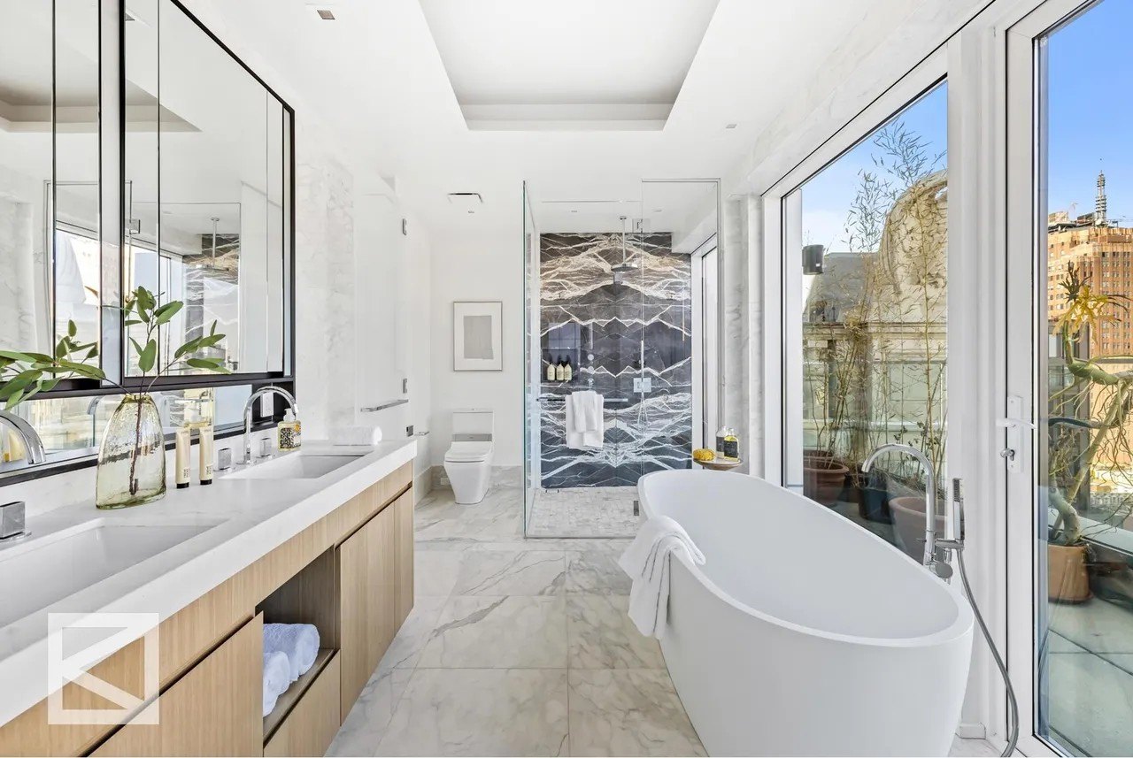 Sabrina Carpenter's new New York City apartment