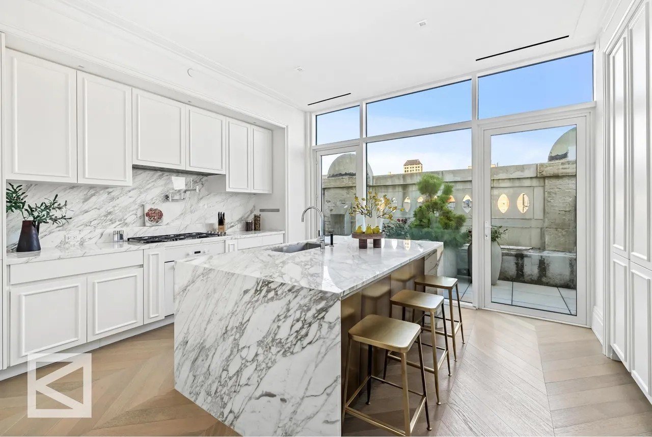 Sabrina Carpenter's new New York City apartment