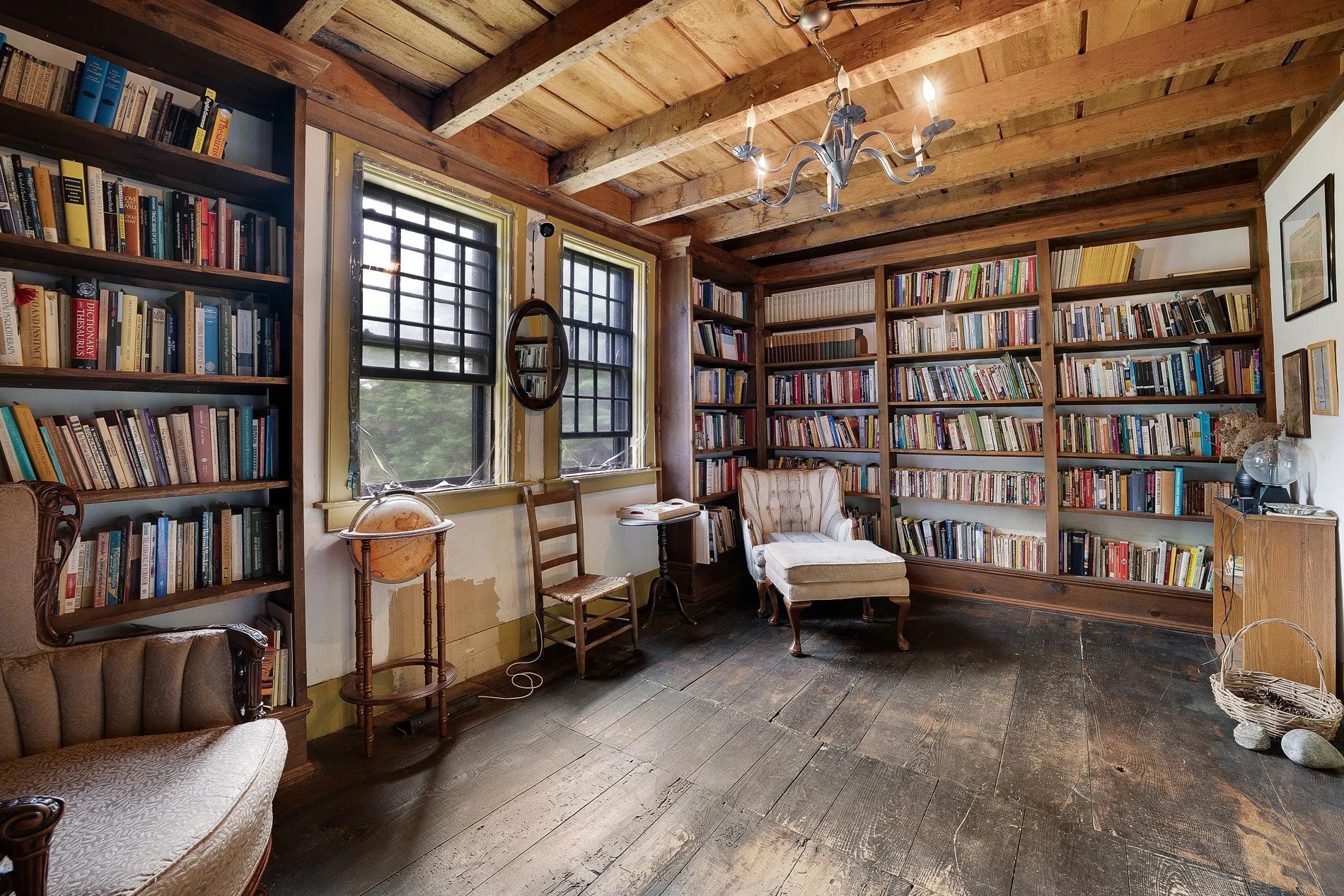 Comedian Matt Rife purchases Ed, Lorraine Warren’s Connecticut home and museum — becomes guardian of demonic ‘Annabelle’ doll https://www.realtor.com/realestateandhomes-detail/1677-Round-Top-Rd_Burrillville_RI_02830_M30405-99705