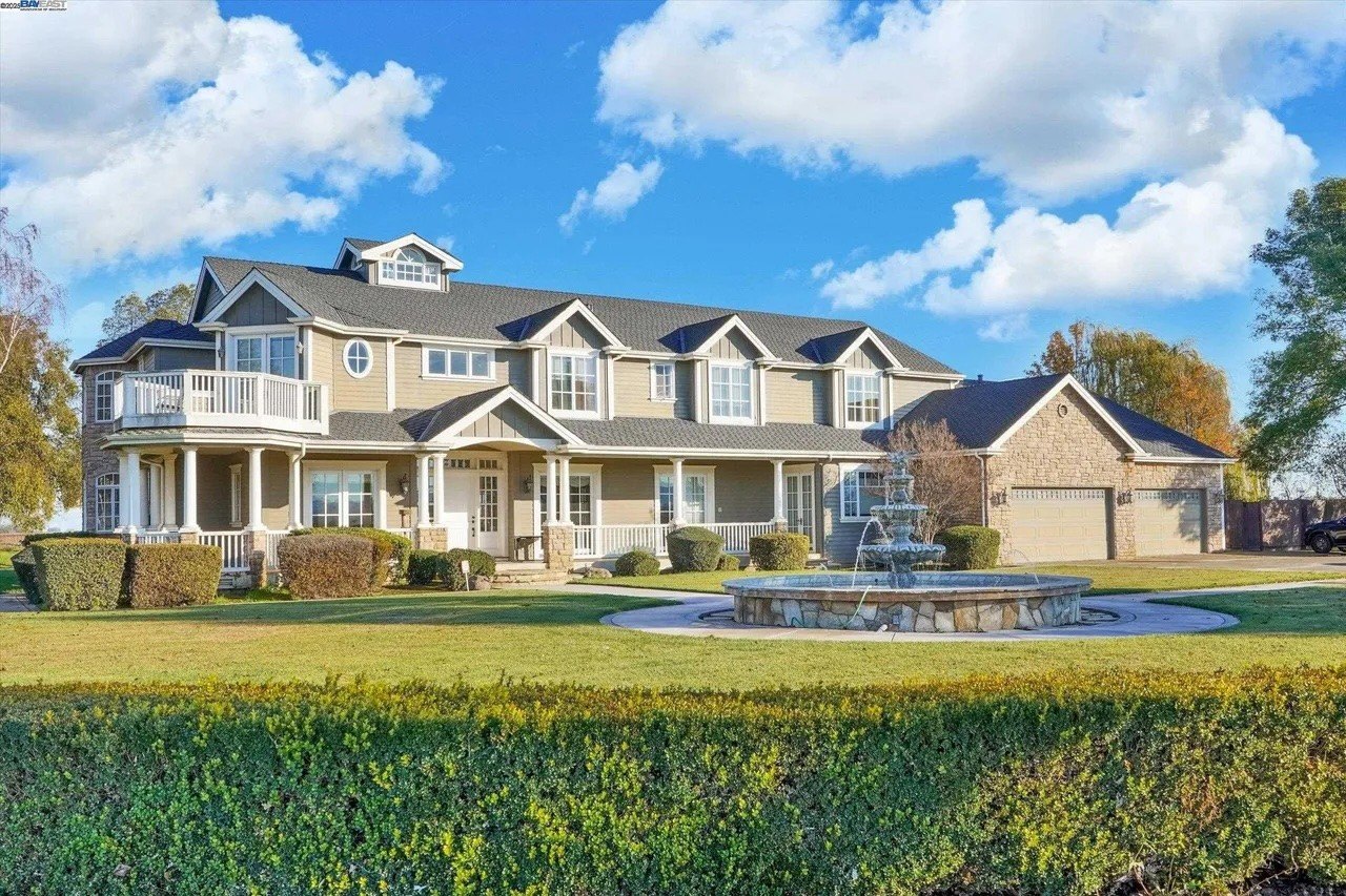 Photo of Brentwood home for sale