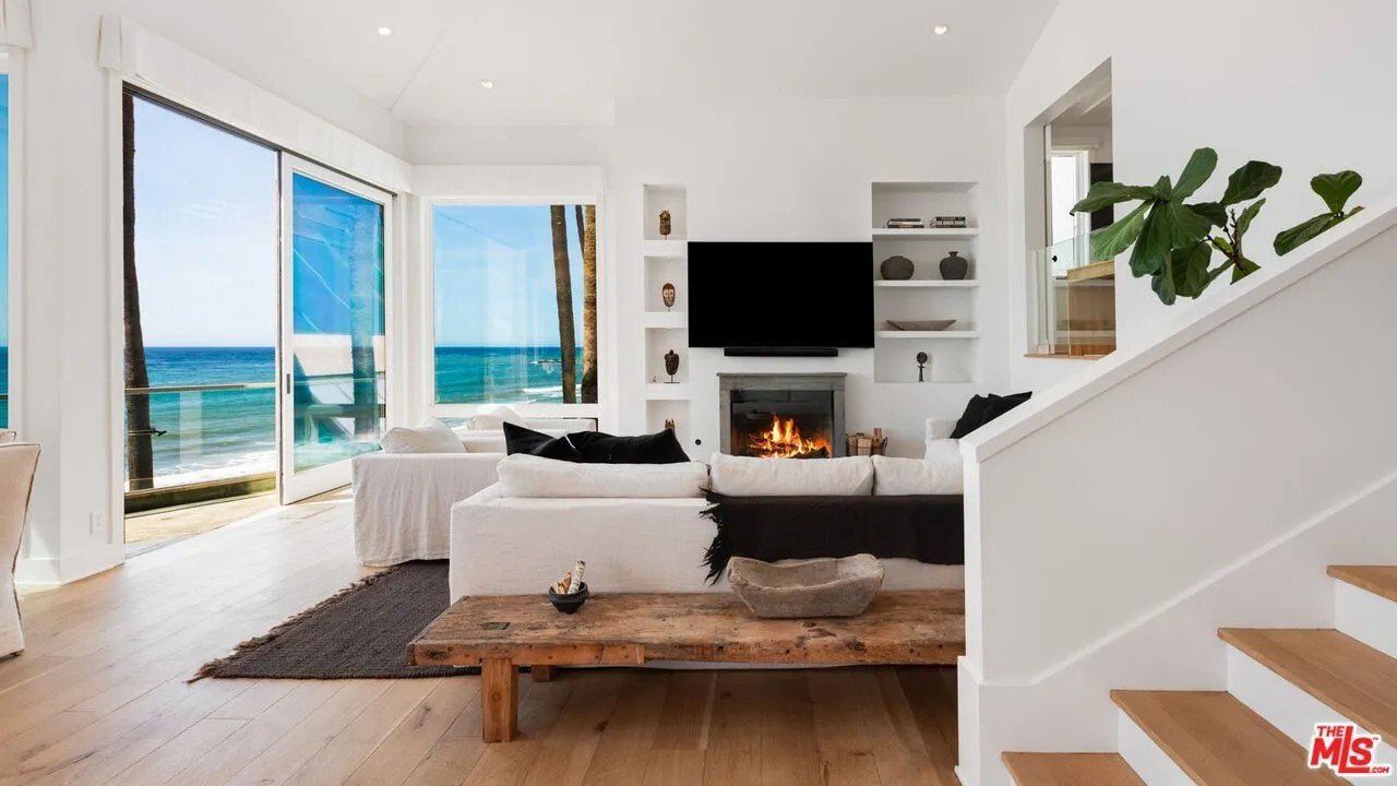 EXCLUSIVE: Leonardo DiCaprio Lists Malibu Beach House for $23 Million—Almost Double What He Bought It for Just 4 Years Ago