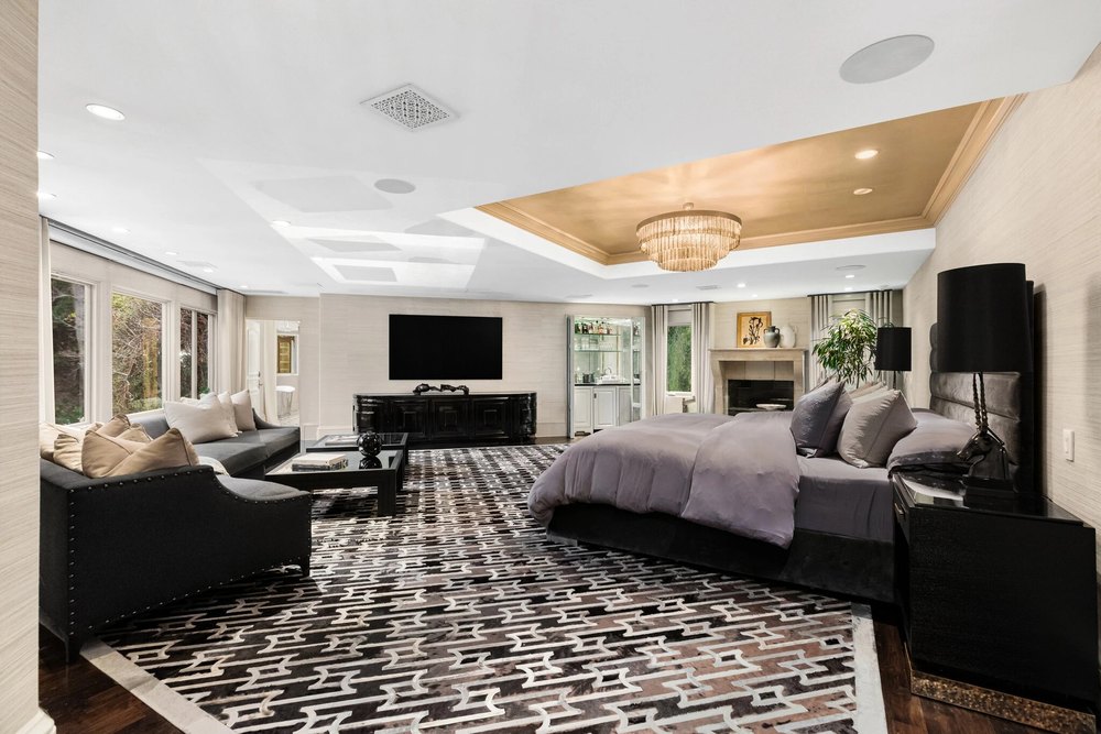 Bedroom in Kris Jenner's iconic 'Keeping Up With the Kardashians' mansion.