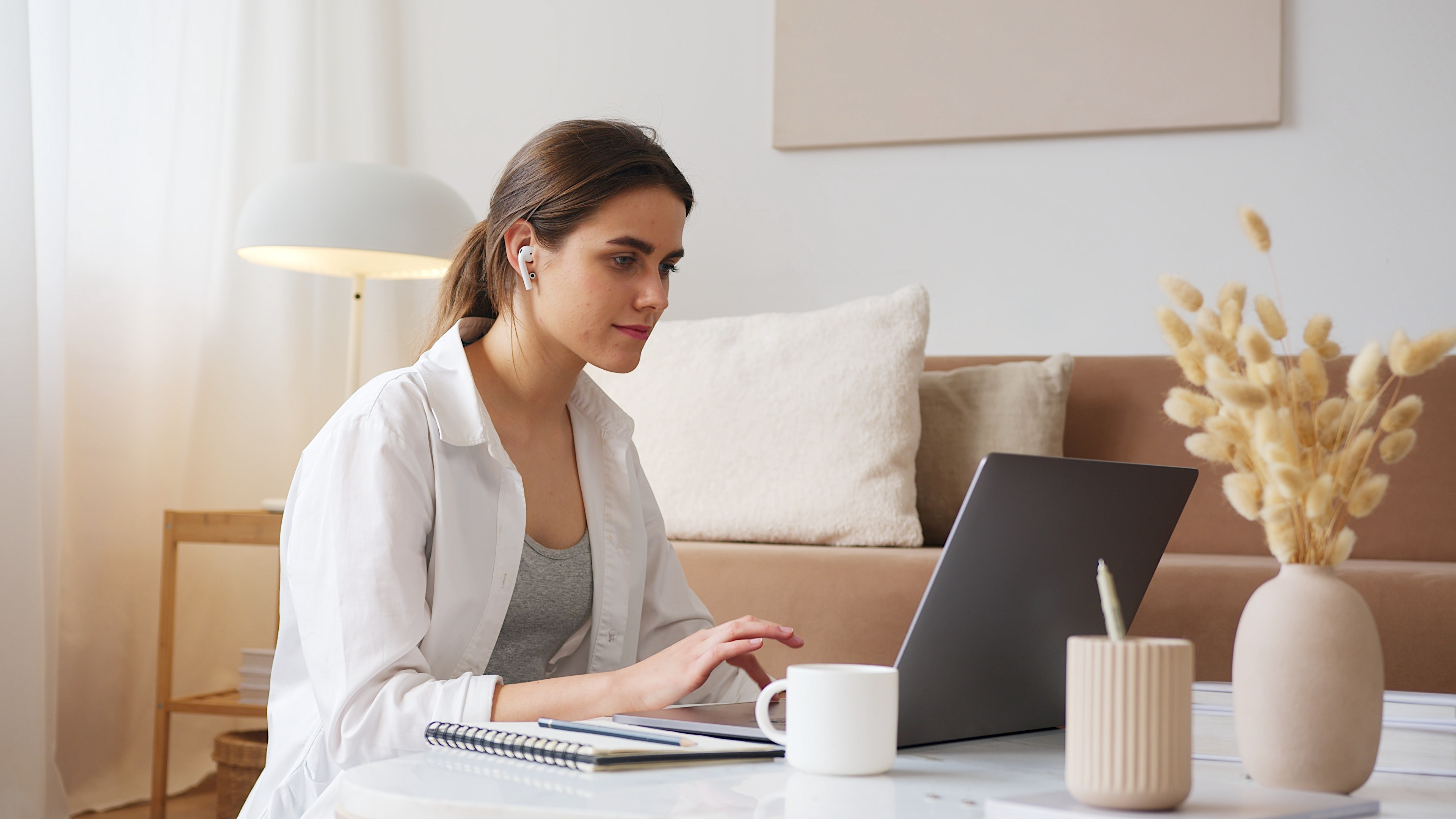 Tenant researching for apartments that accept evictions