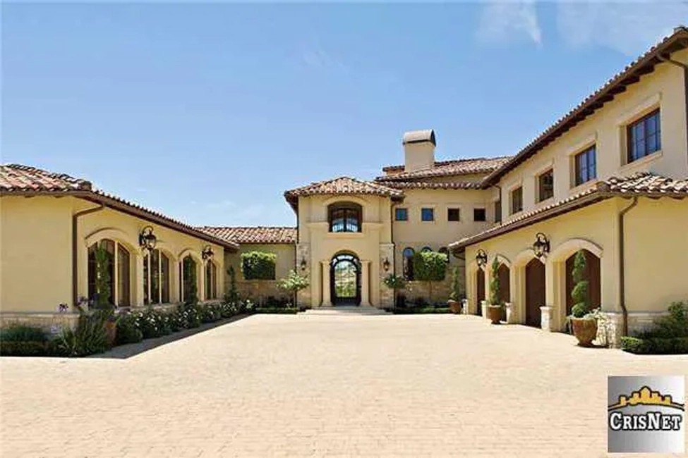 Longtime talk show host Dr. Phil loses bankruptcy trial Dr. Phil's Calabasas home