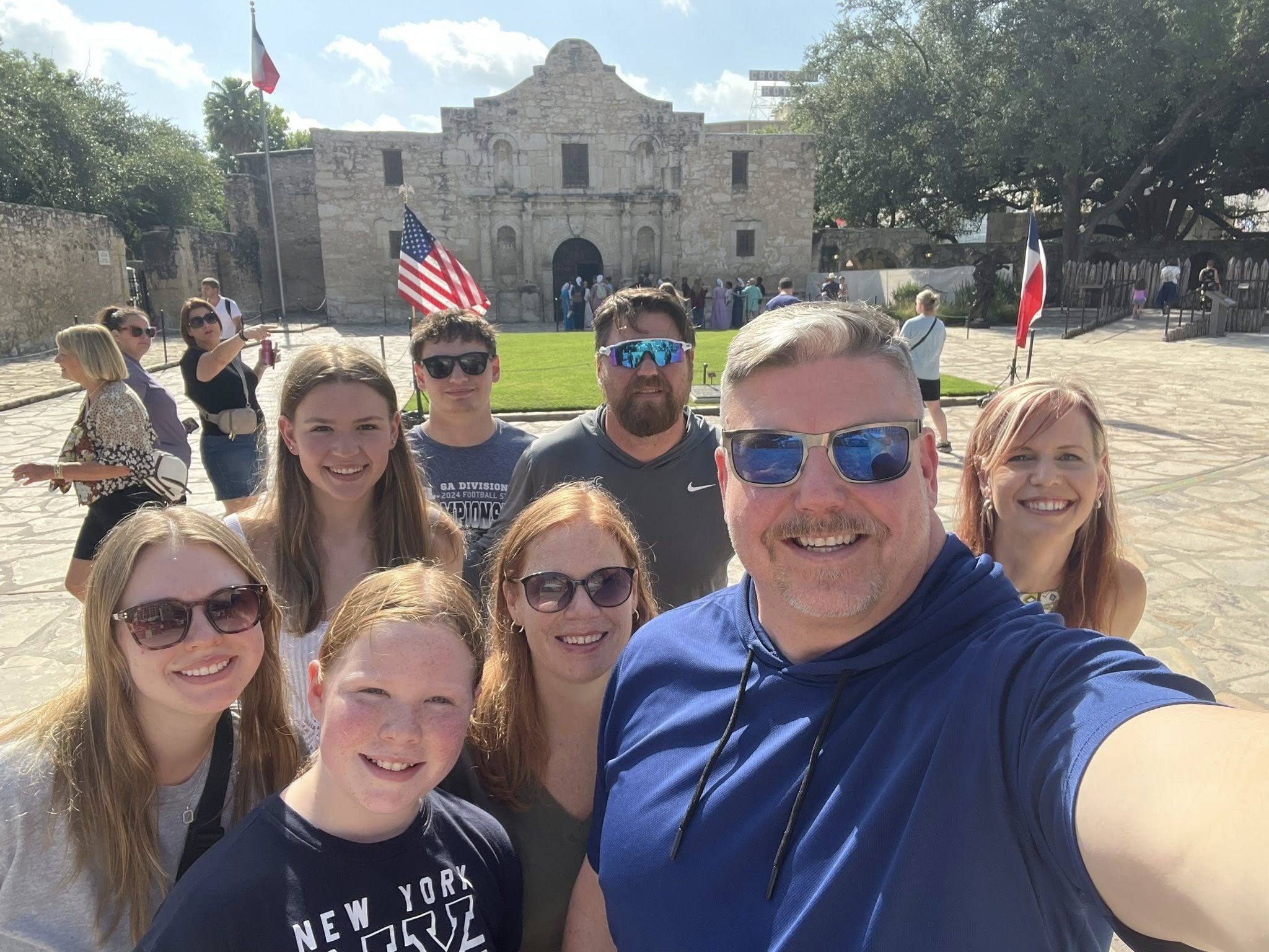 Photo of Justin Jones Family, raffling off mineral rights in Texas