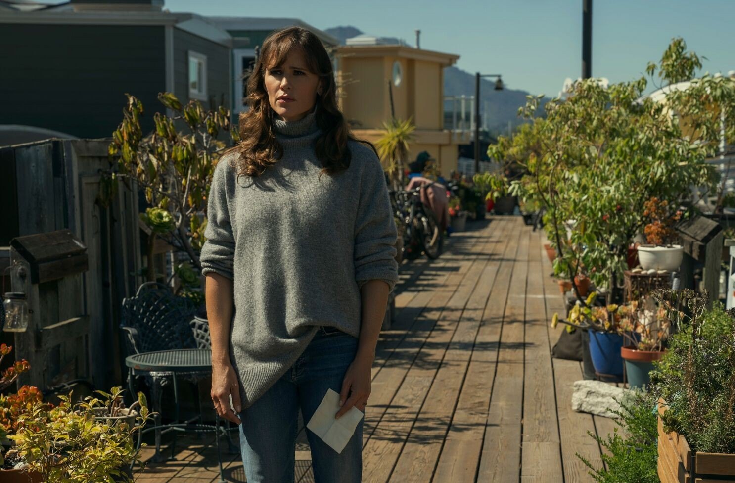 Jennifer Garner in 'The Last Thing He Told Me'