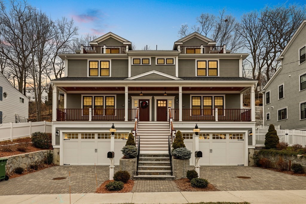 duplex apartment with identical sides
