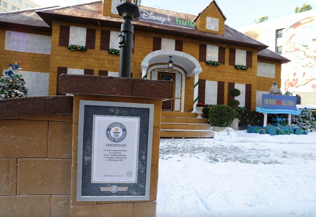 The record setting Gingerbread version took eight days to build on a temporary site at the famous corner of Hollywood and Vine.