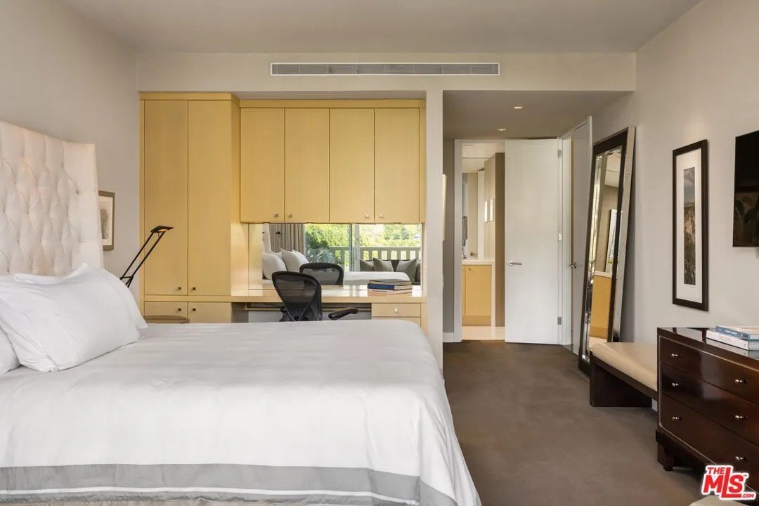 Realtor.com - Osbourne 4