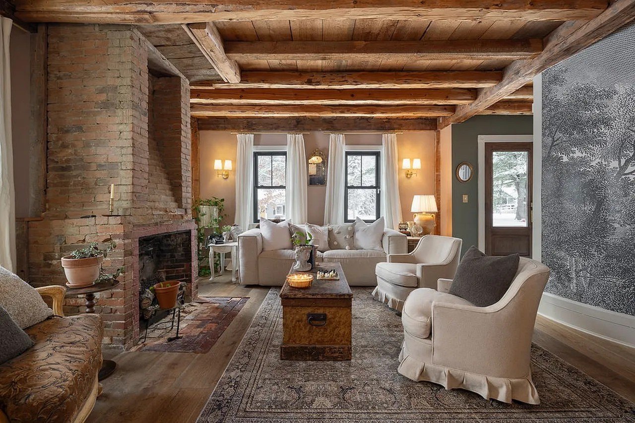 Antique Farmhouse NH selling for $1.19M