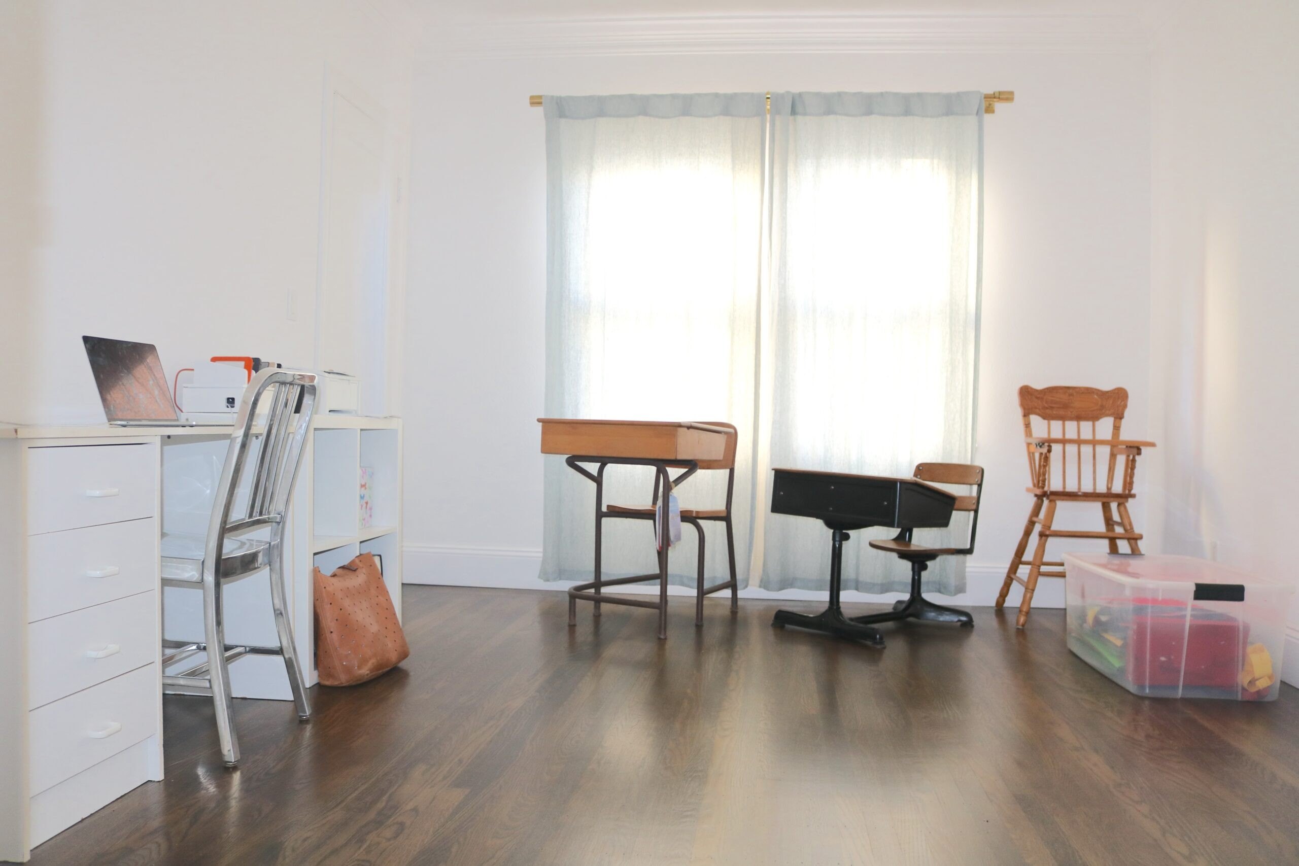 Since speed isn’t the priority for designing a multi-functional home office, a flexible decorating timeline allows for my active participation in the process.