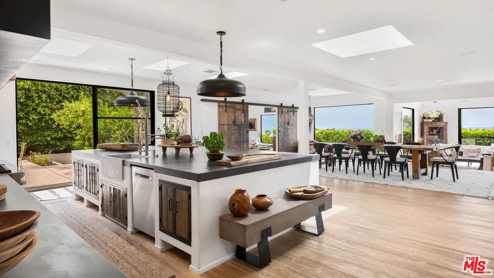 Shannen Doherty's Malibu Home Hits the Market for $9.5 Million—One Year After Actress' Tragic Death