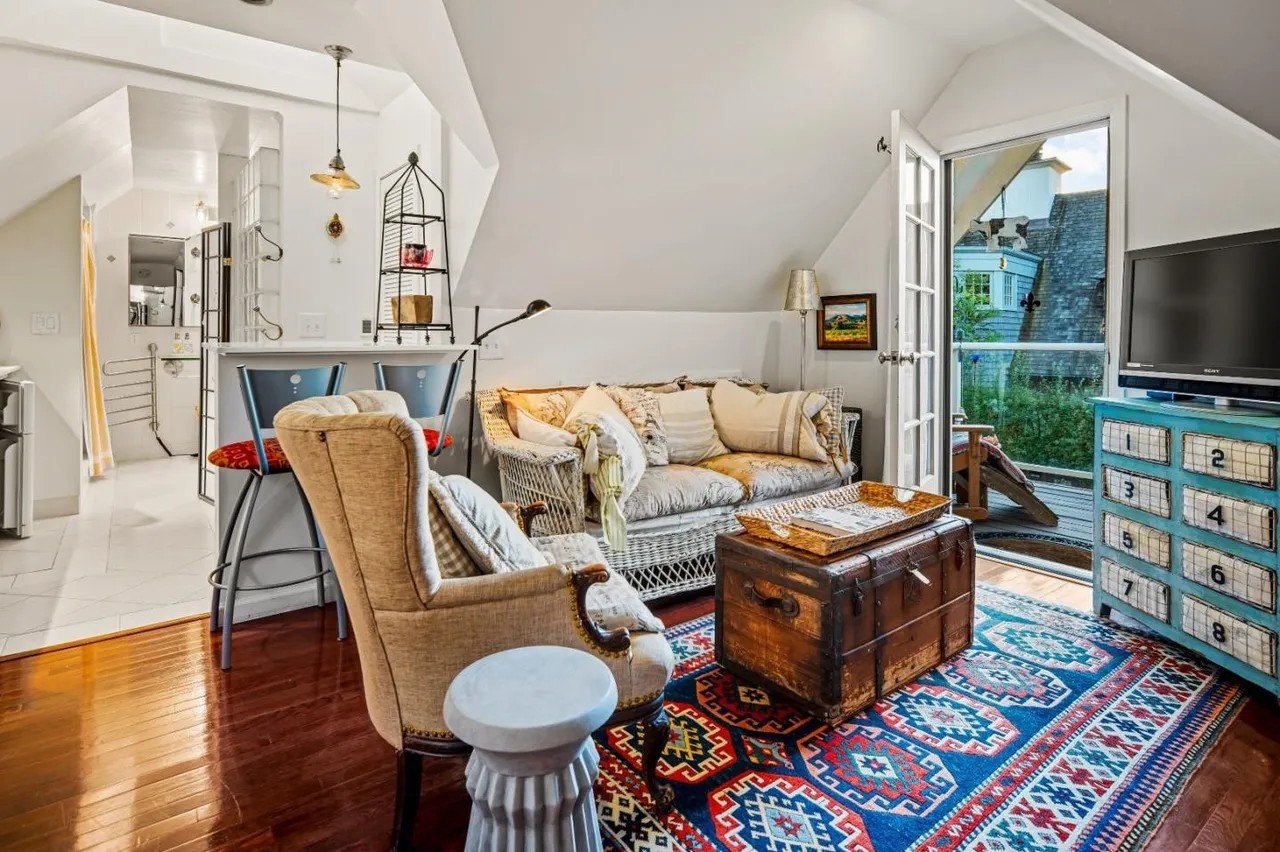 Carmel Treetop home selling for $3.39M