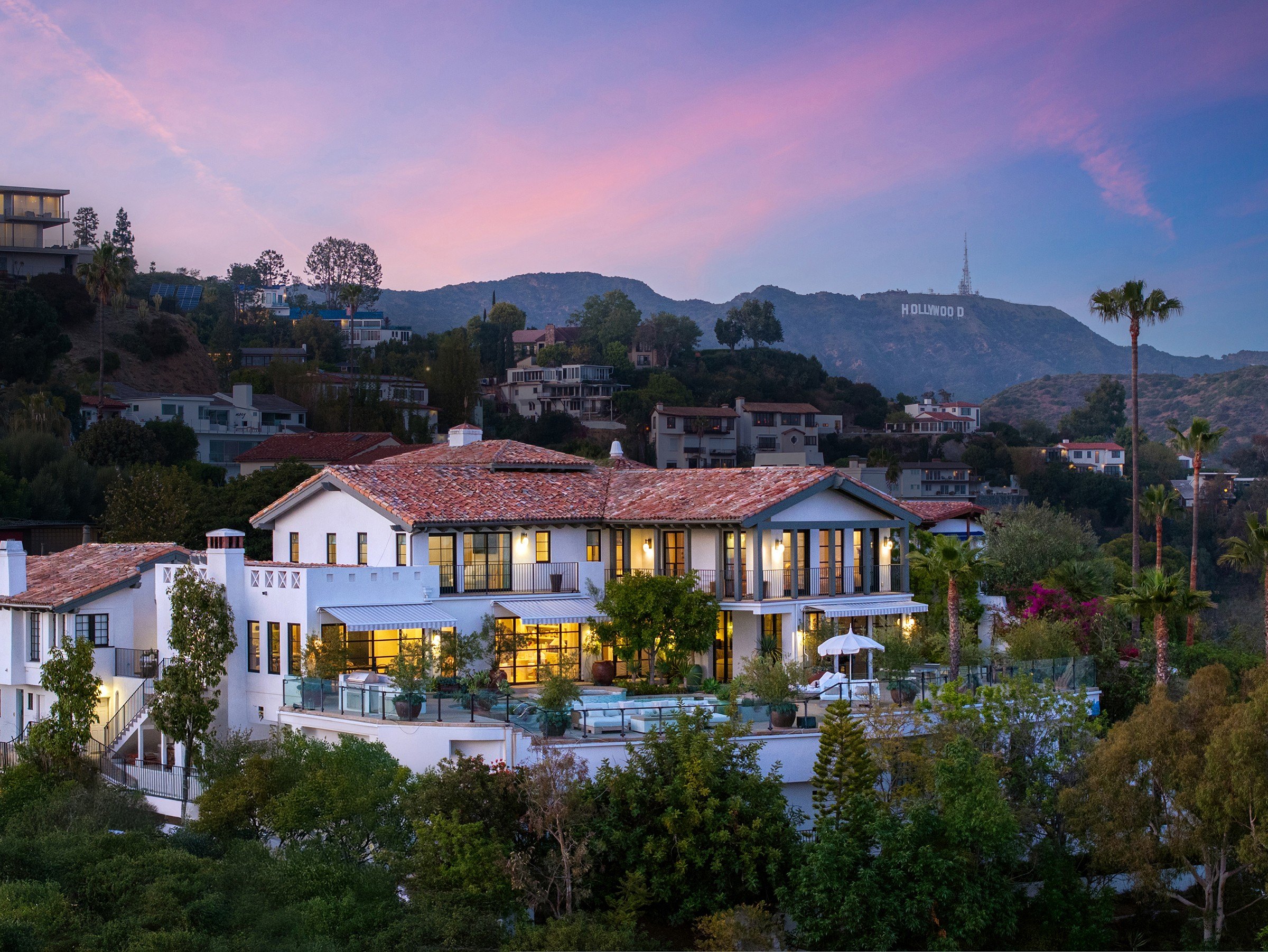 Brad Pitt Buys New Los Angeles Mansion for $12 Million—Weeks After His Home Was 'Ransacked' by Thieves