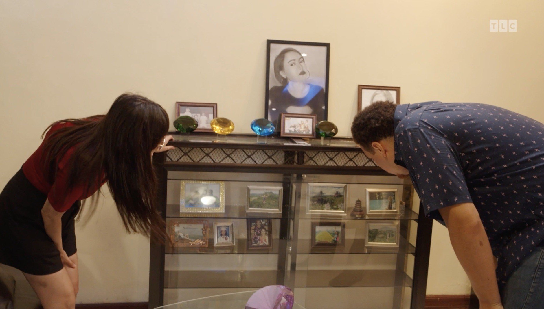 Jovan admits that everywhere he looks in Annalyn's house, all he sees is "dollar signs."