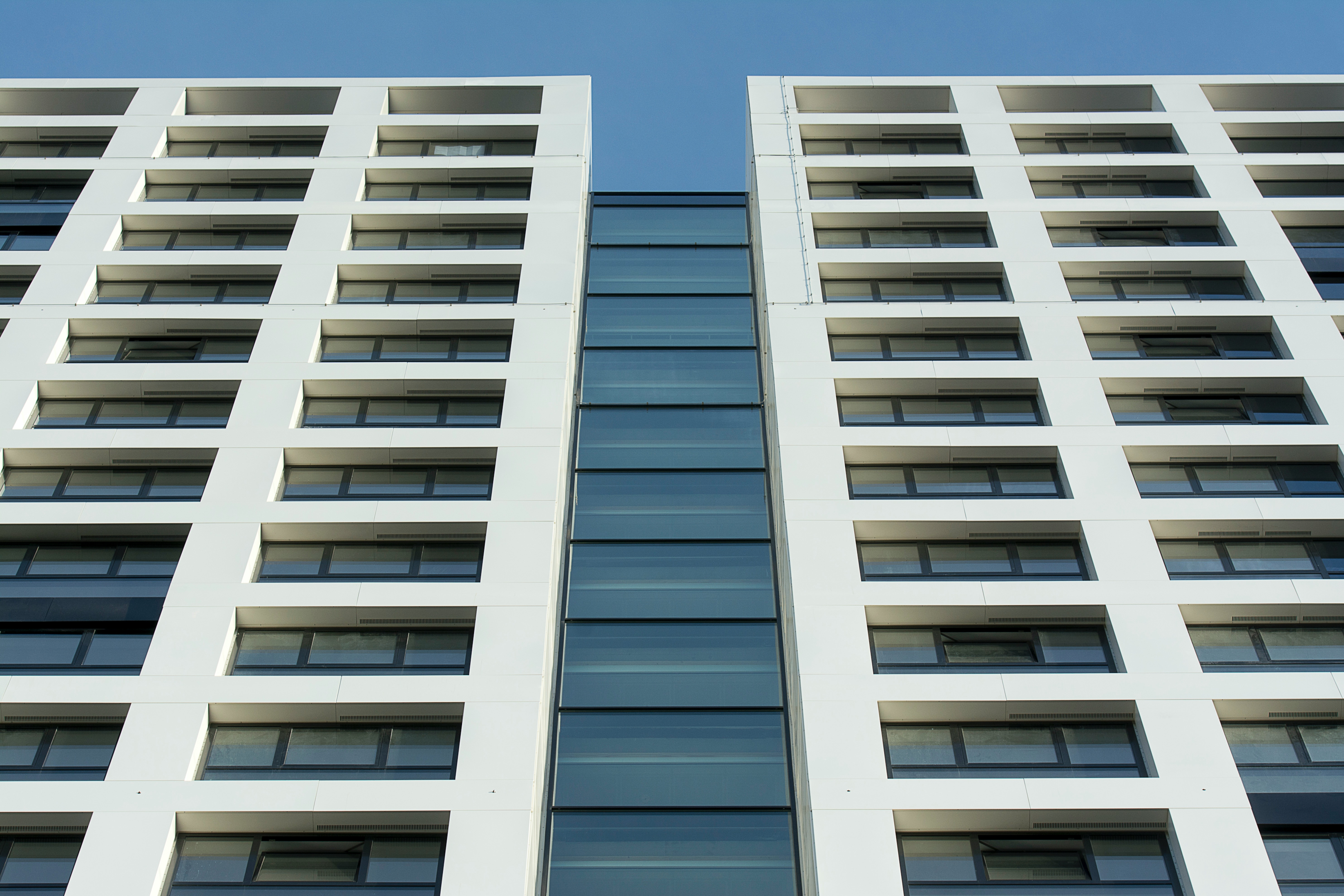 Street view of a modern apartment building 