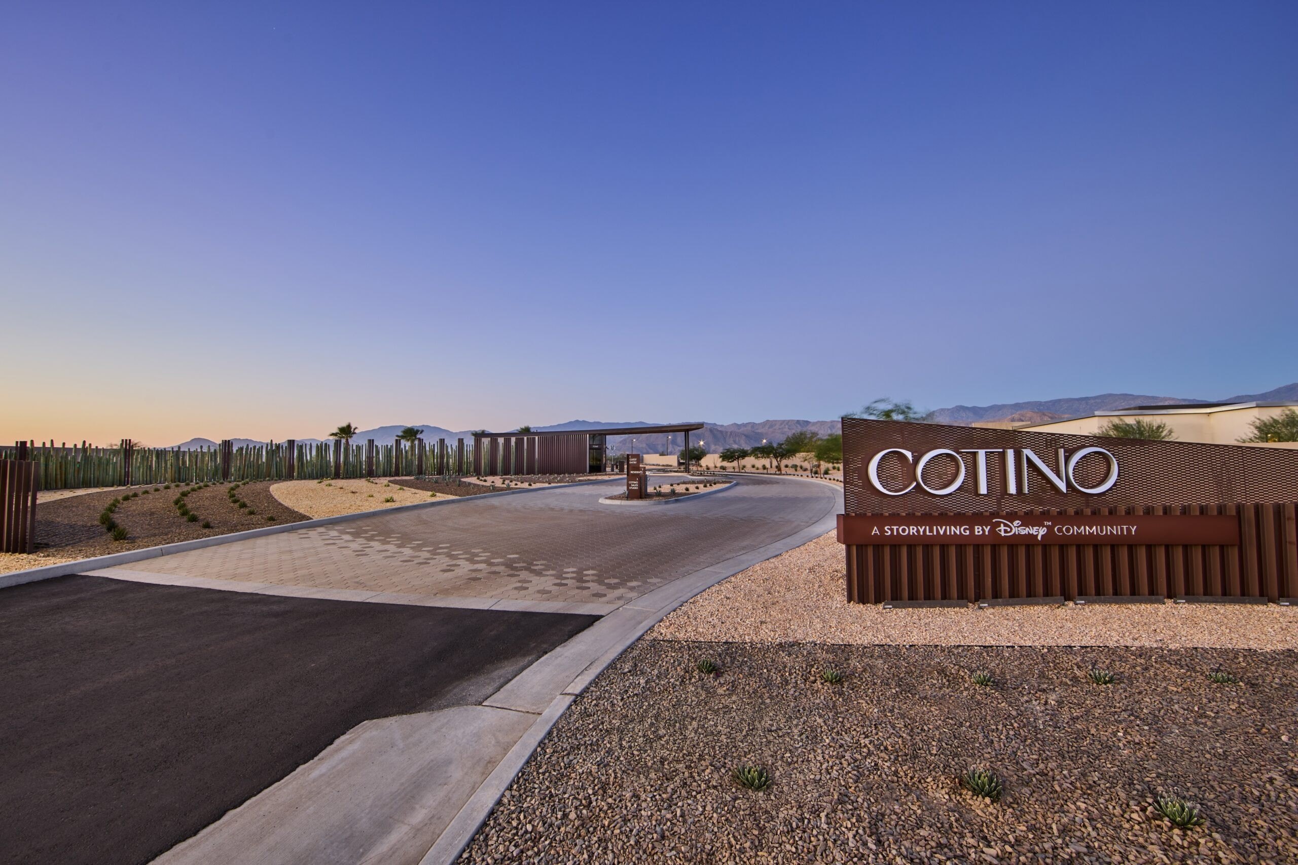 Picture of Cotino entryway