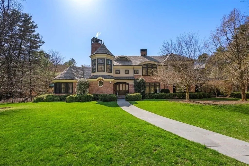 Weston, Mass. castle estate