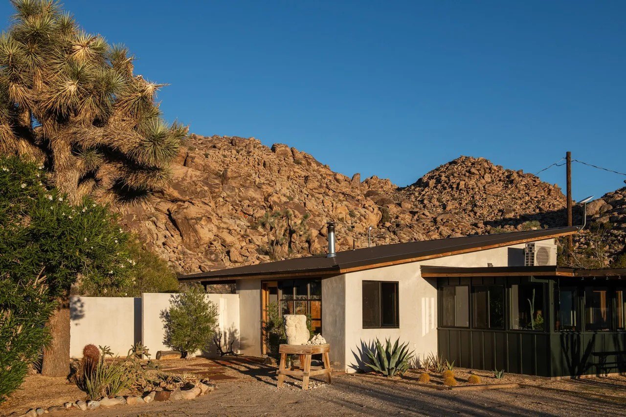 Numerous outdoor spaces accommodate dining, cooking, gathering, meditation, hiking, or myriad other activities.