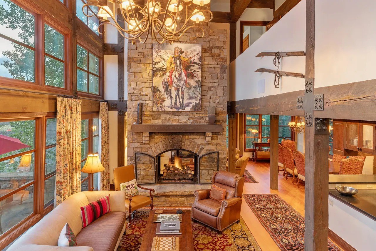 Telluride ski-in home