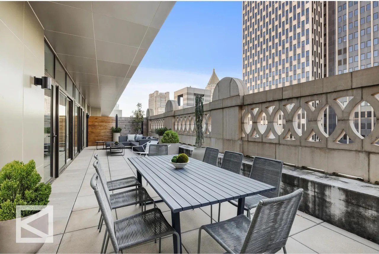 Sabrina Carpenter's new New York City apartment