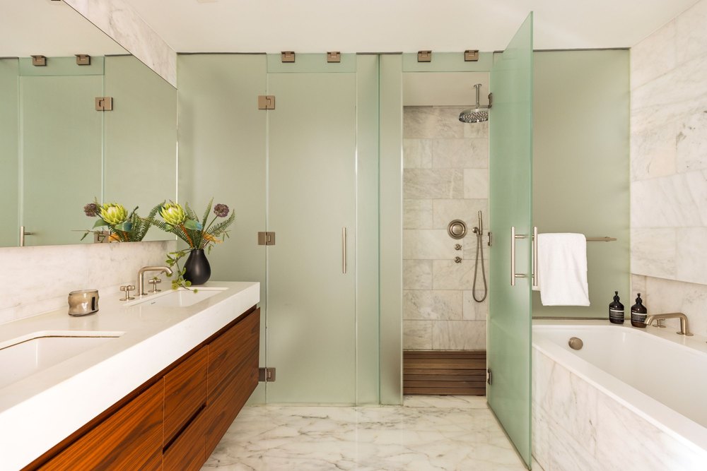 Bathroom in loft in Manhattan, NY, on sale for $7,500,000