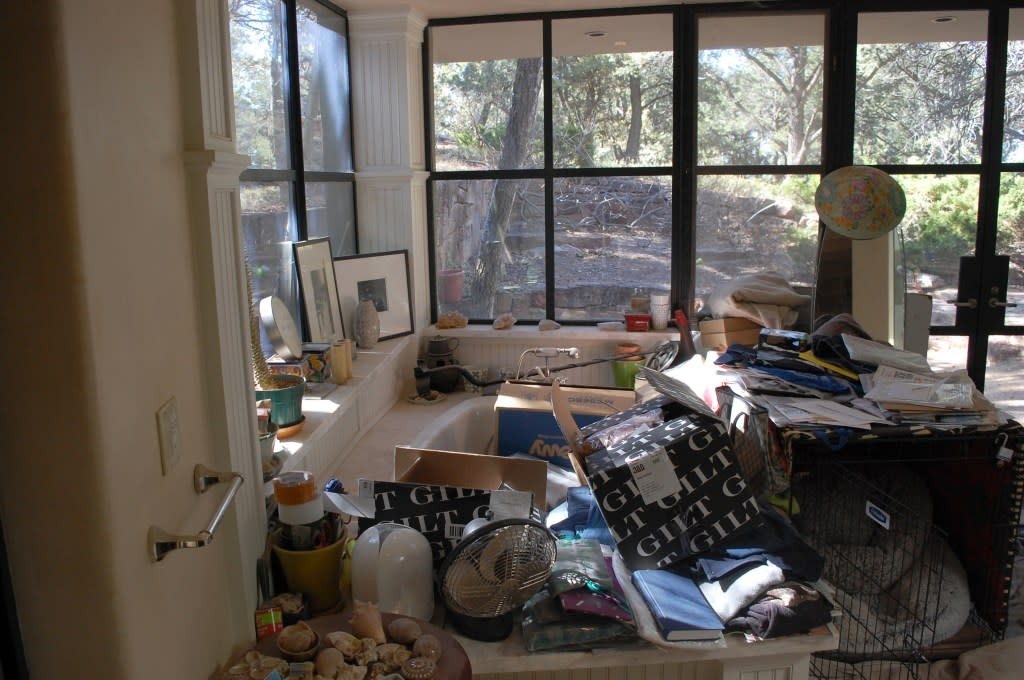 Police Photos Taken Inside Gene Hackman and Betsy Arakawa's $4 Million Home Show It Filled With Clutter and Garbage