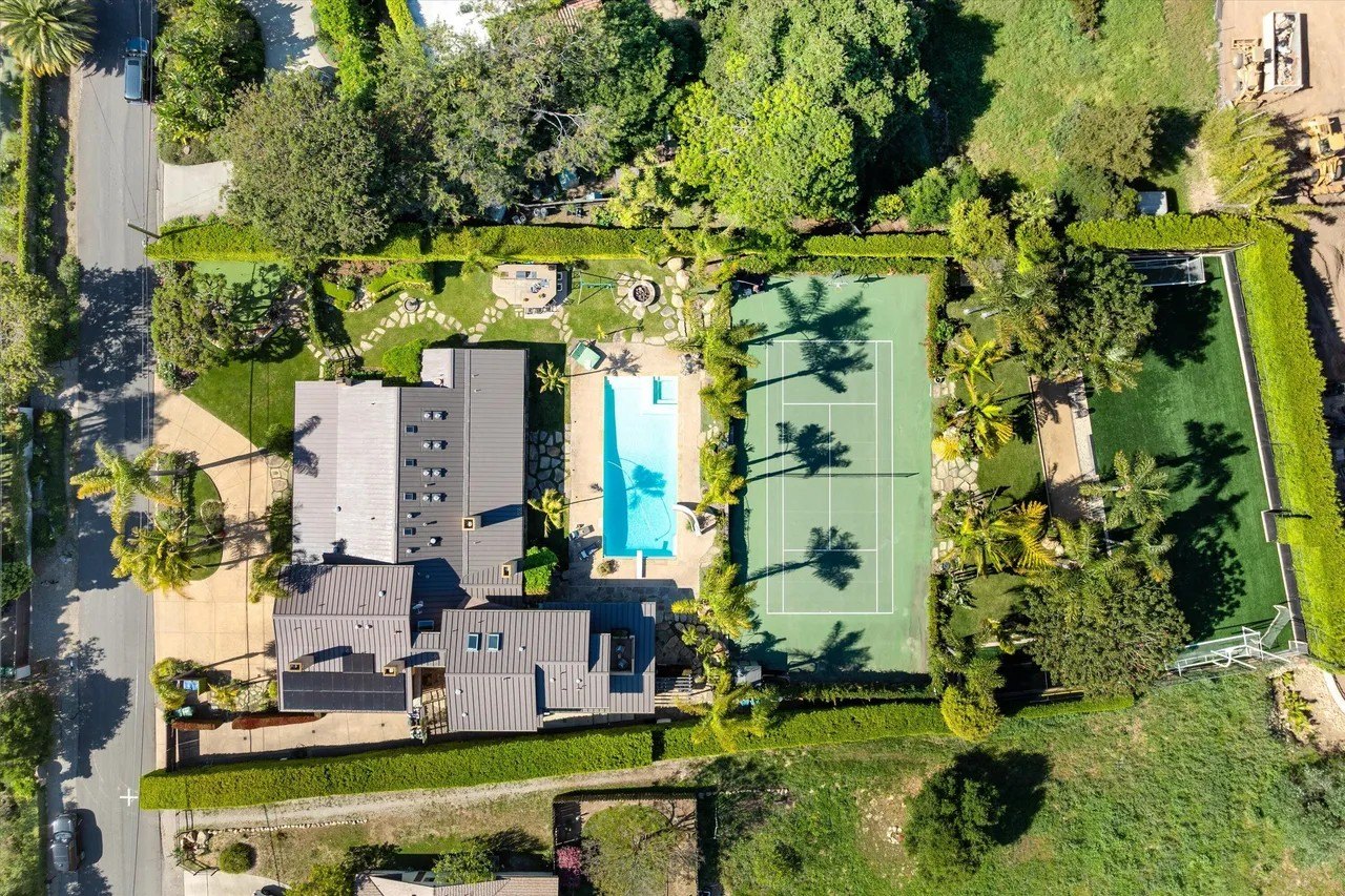 An overhead view shows the numerous athletic facilities.