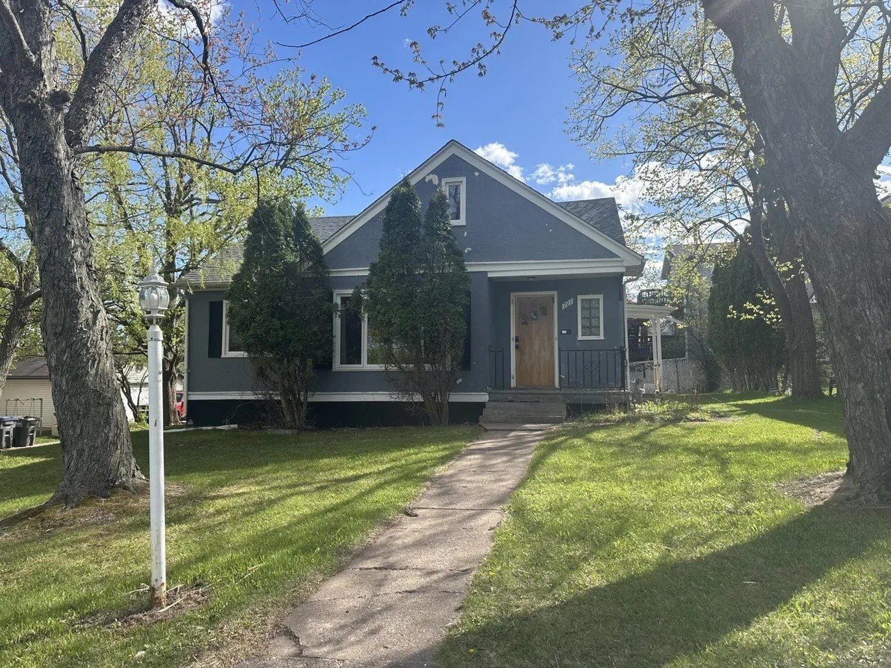 Photo of Duluth MN home for sale