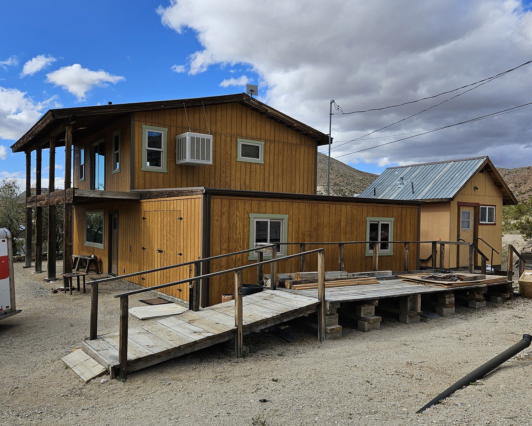 Michael Kantor's Darwin, CA, home seen after the exterior renovation 