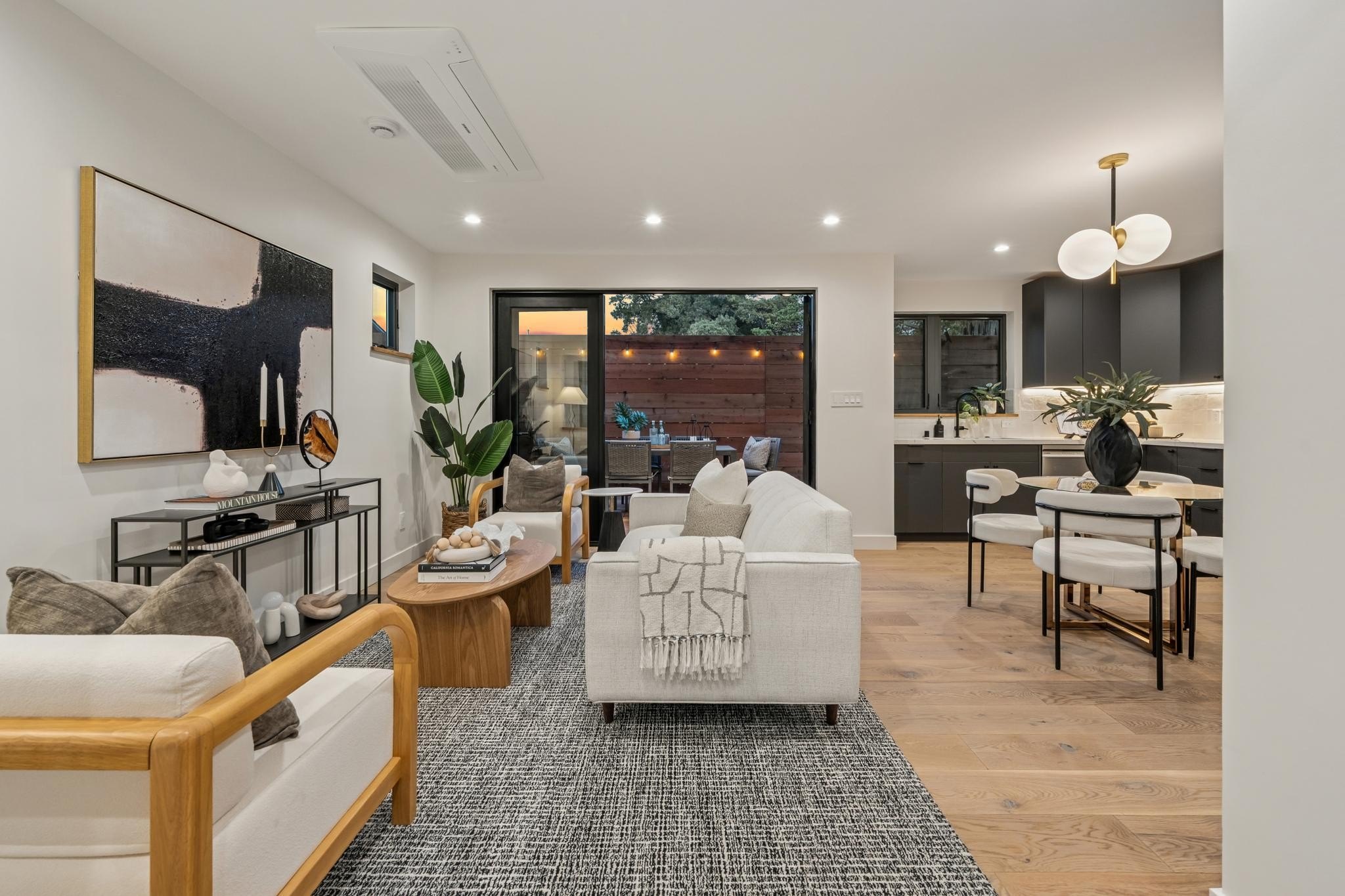 275-Year-Old New Jersey Home Lists for $400,000