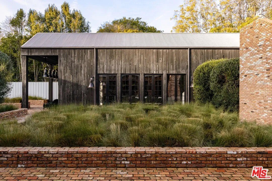EXCLUSIVE: Diane Keaton Is Selling Iconic 'House That Pinterest Built' for $29 Million