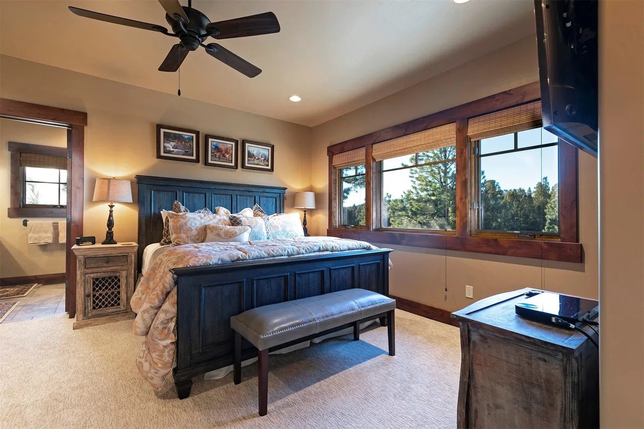 Montana cabin golf retreat