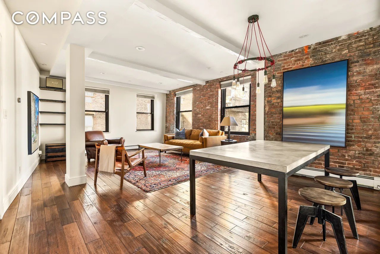 Jim Curtis' New York apartment