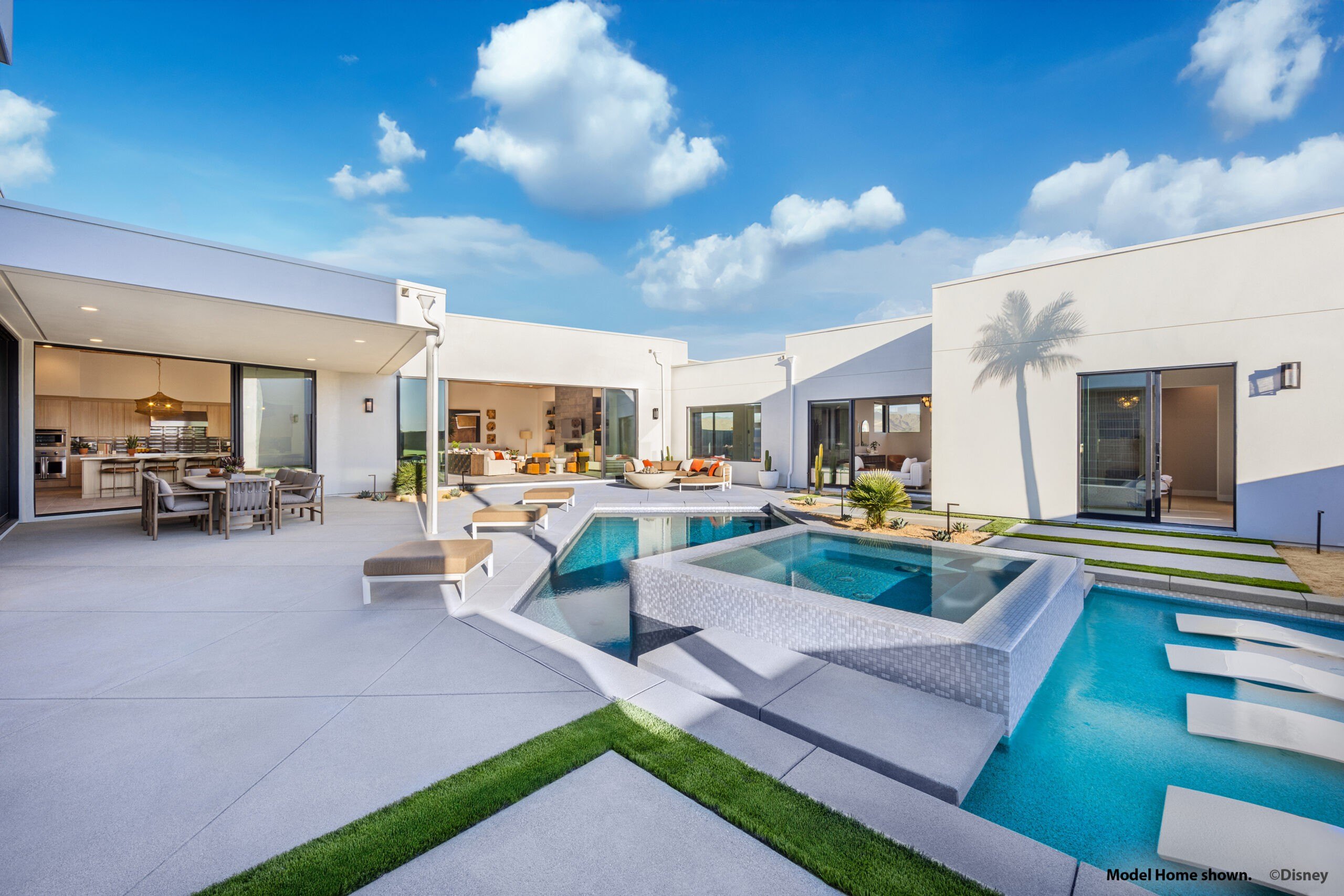 Picture of the backyard of an estate home in the Westwind II floor plan.