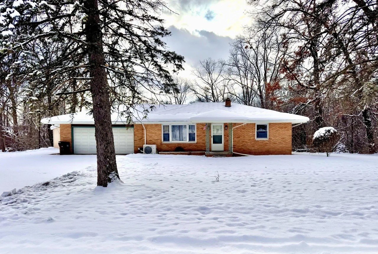 Photo of house for sale in Jackson, MI. where there are a lot of single-person households