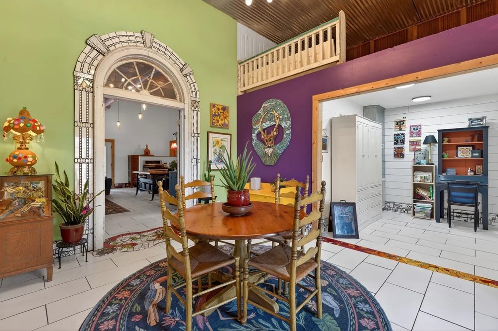 Mosaiced house in Bell Buckle, TN listed for $489,000