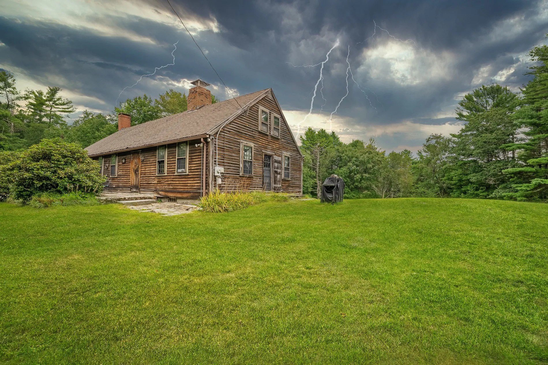 Comedian Matt Rife purchases Ed, Lorraine Warren’s Connecticut home and museum — becomes guardian of demonic ‘Annabelle’ doll https://www.realtor.com/realestateandhomes-detail/1677-Round-Top-Rd_Burrillville_RI_02830_M30405-99705