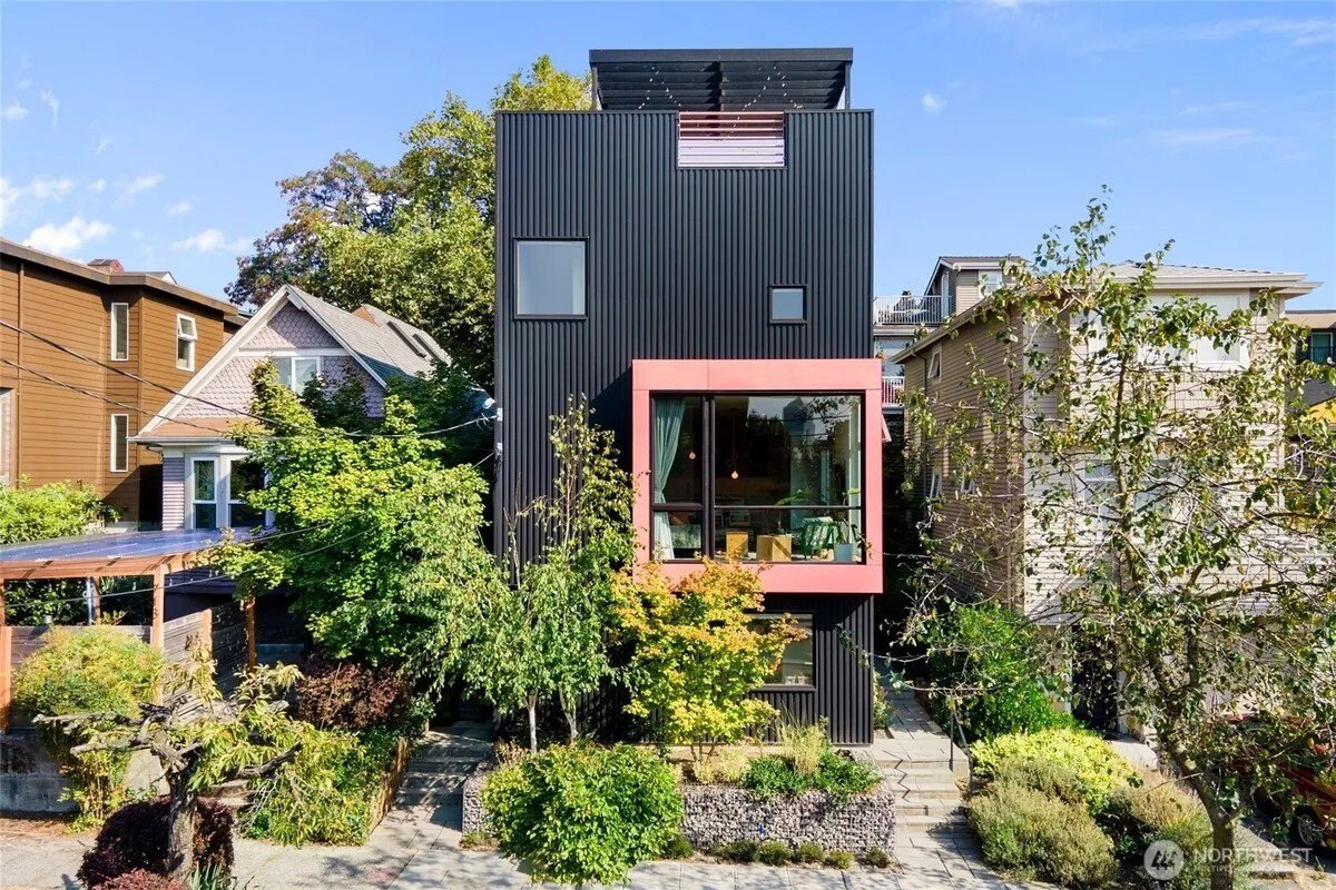 Photo of Seattle townhome with ADU