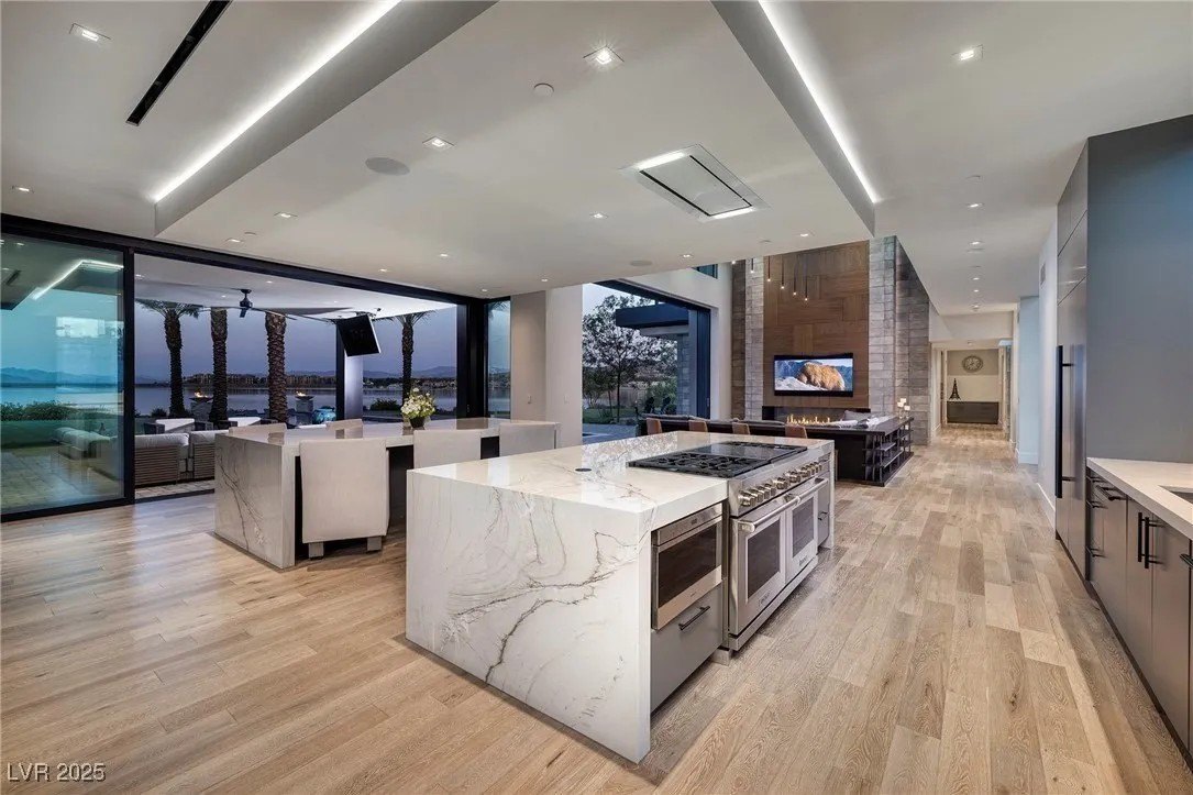 FLW Apprentice-design Lake Las Vegas Estate, selling for $9.99M