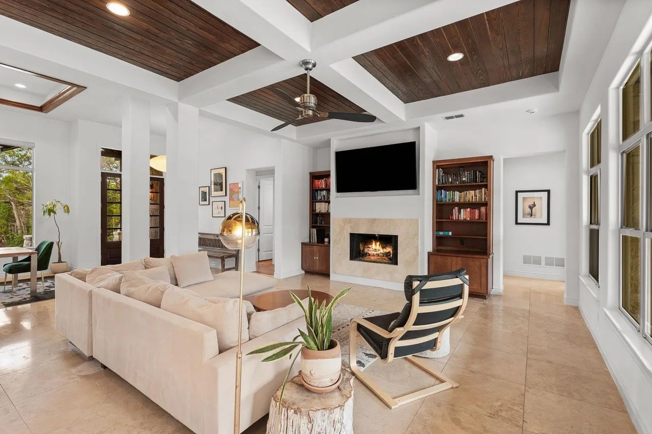 fireplace in a home in Austin Texas that belongs to Tate Donovan