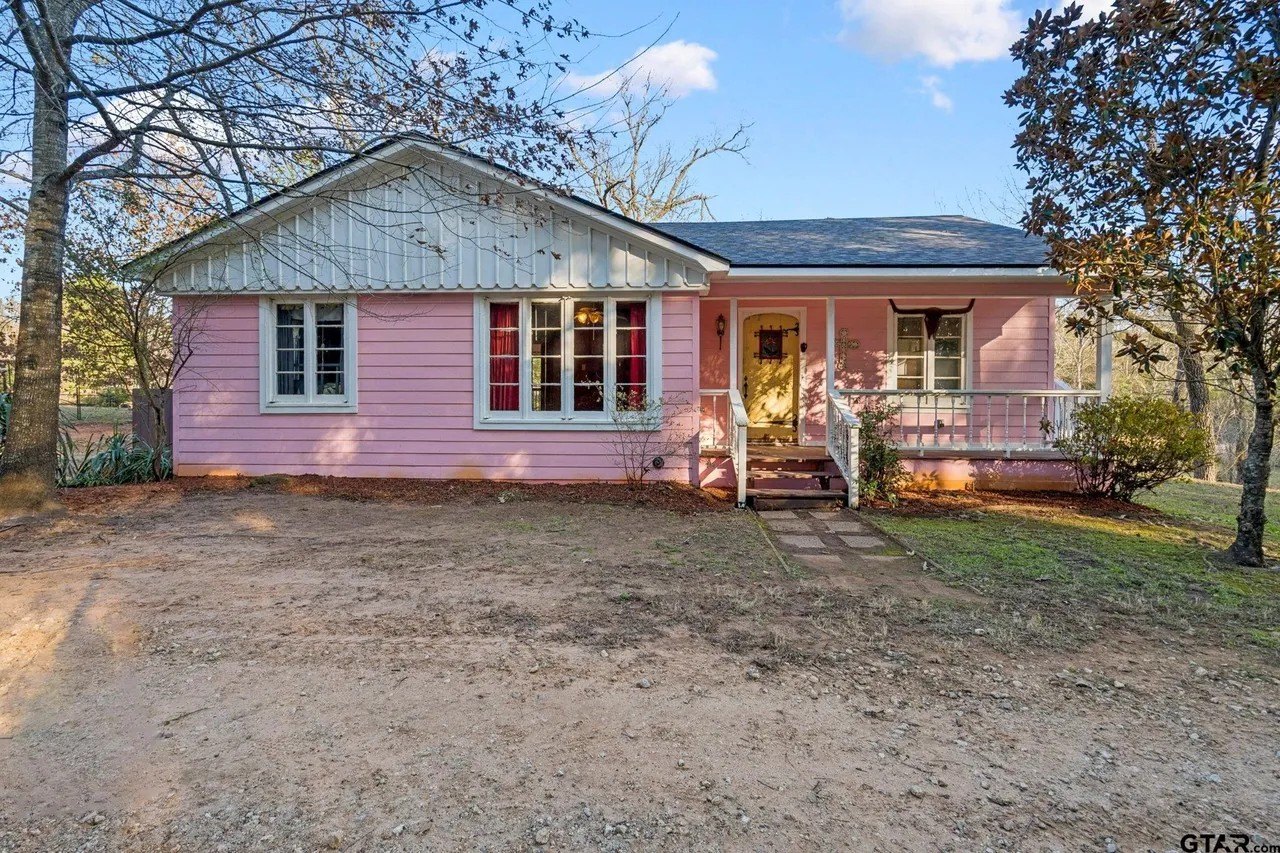 Pink House- Miranda Lambert