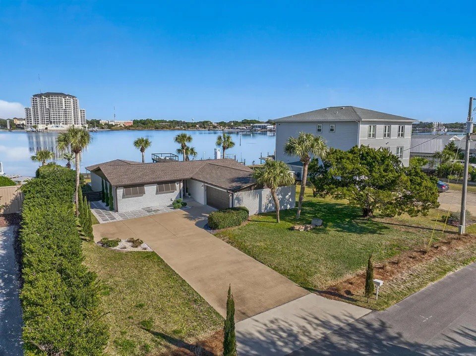 Photo of Fort Walton Beach home for sale