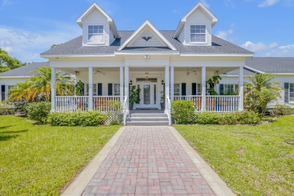 Ranch-style home in Florida