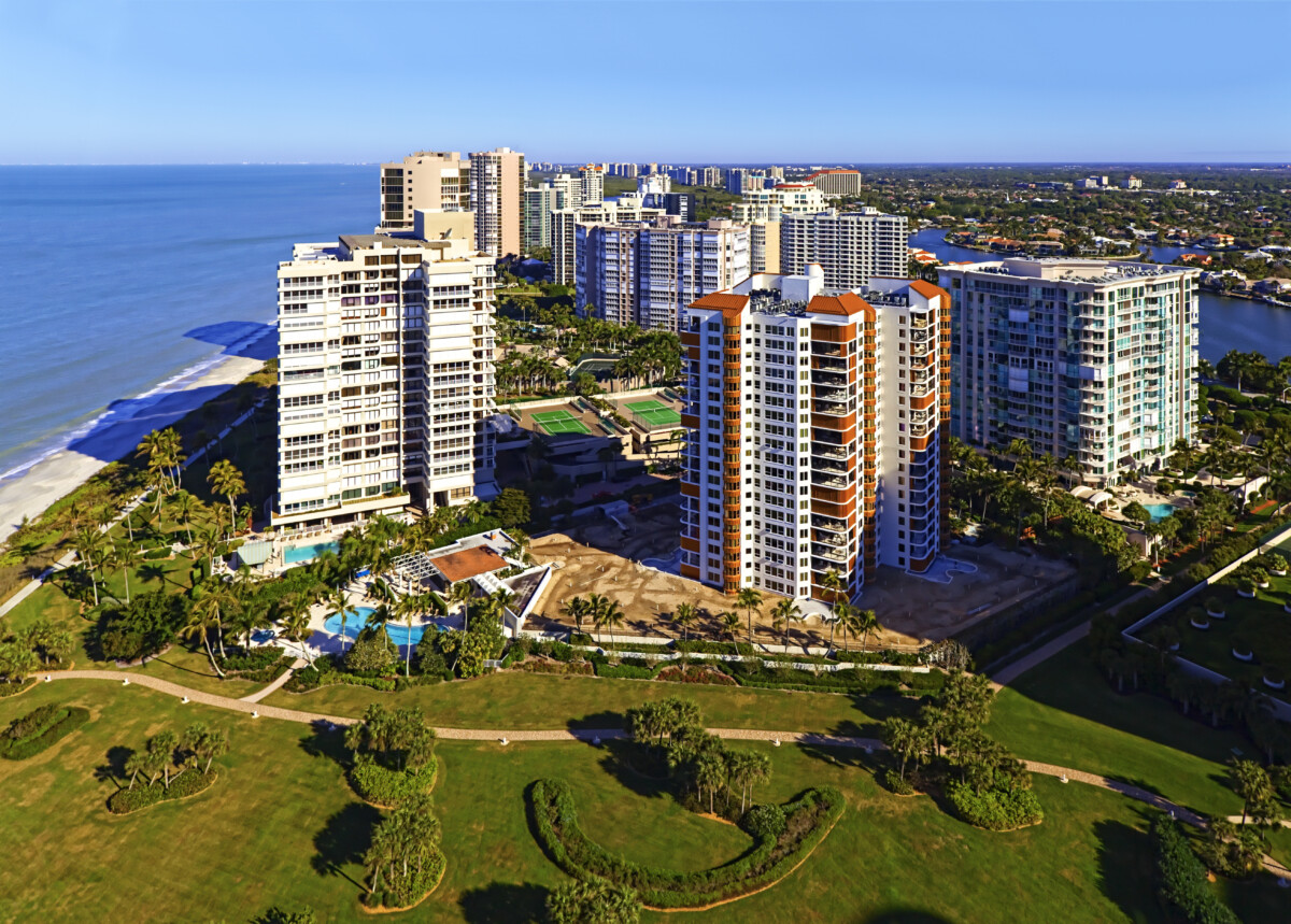 Gulf Shore Living in Naples, FL