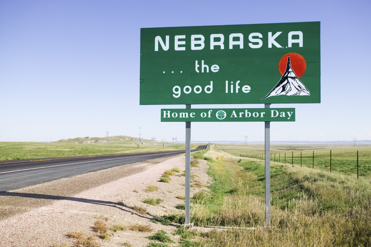 Welcome to Nebraska sign