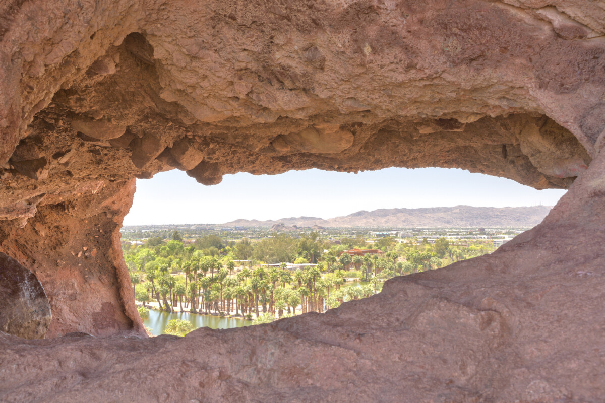 Papago Park's Hole-in-the-Rock Phoenix view 