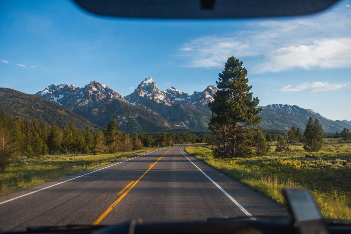 Road view of Mountains