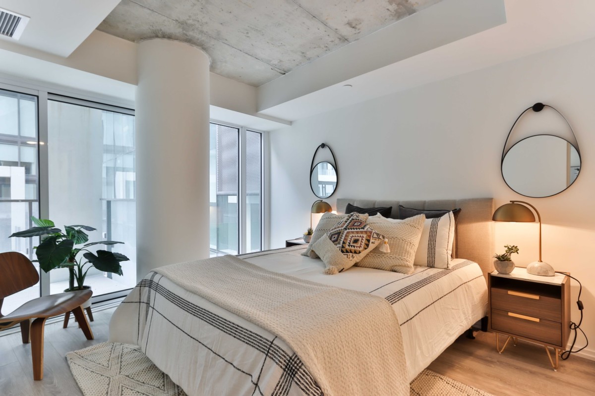 Different shapes in bedroom furniture