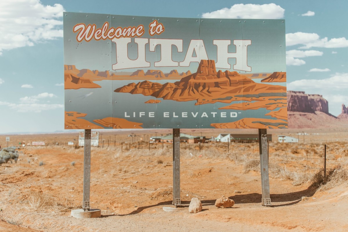 Utah welcome sign
